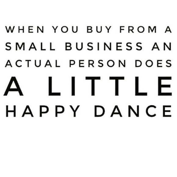 Meet your Posher, Elle - Picture 2 of 5